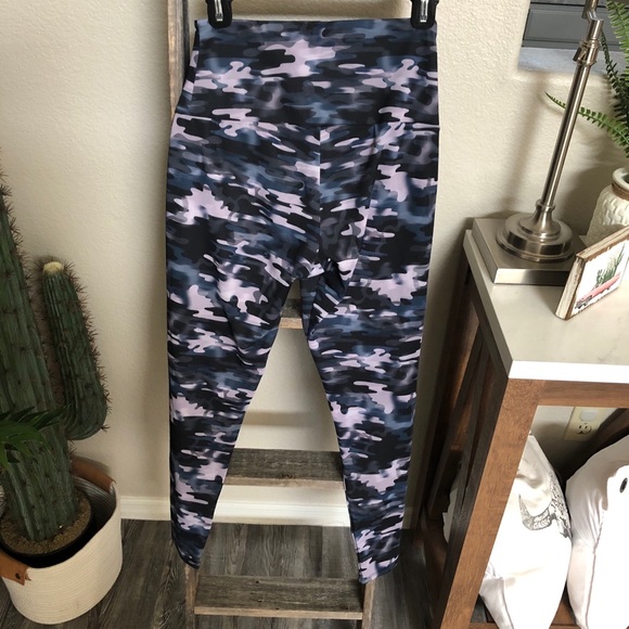 Onzie High Waist Full Length Blue Camo Leggings - Picture 3 of 5